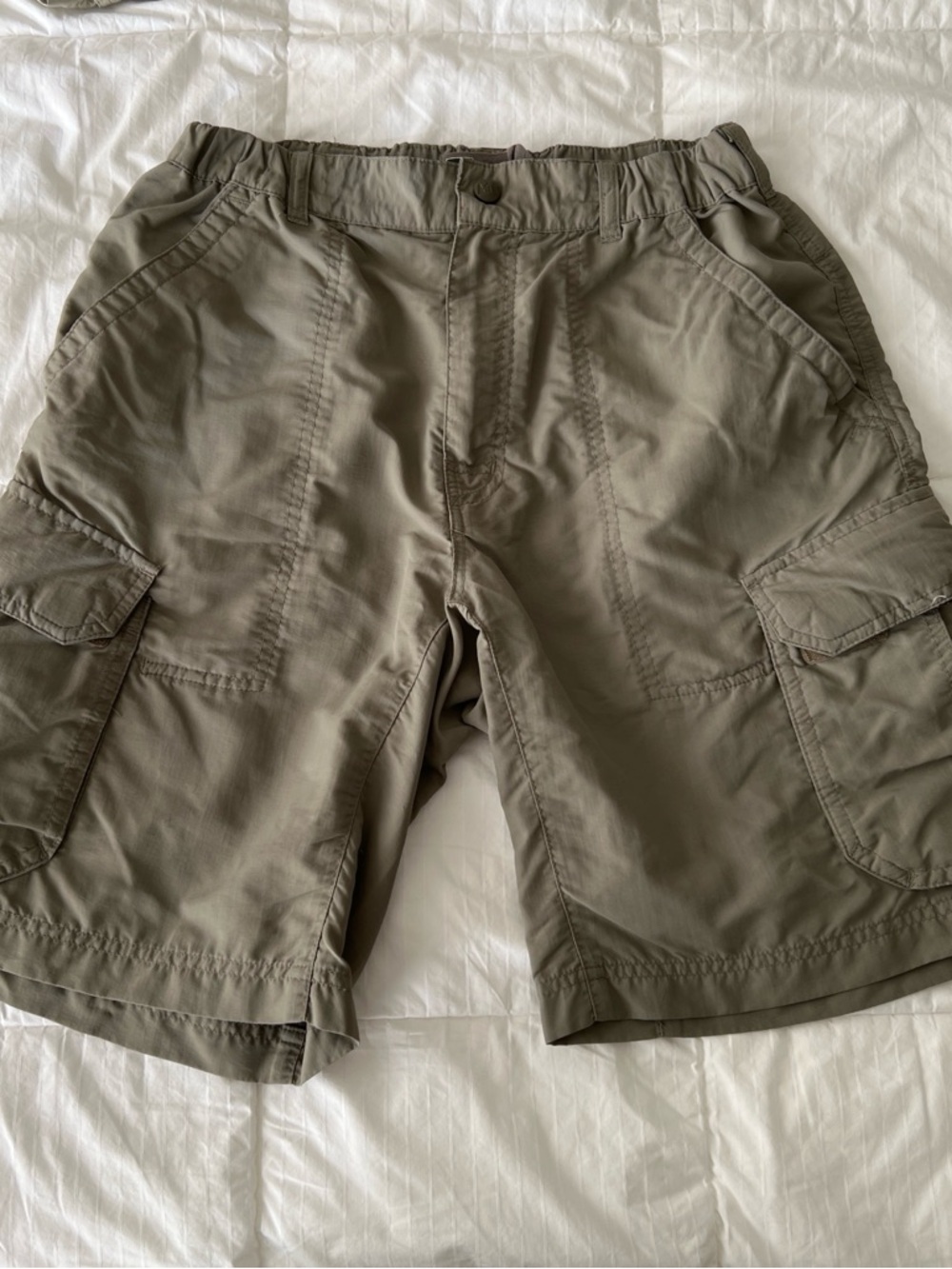 REI Men's Cargo Shorts in Olive